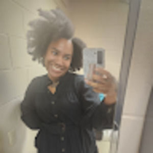 Meet your Posher, Sh'lea